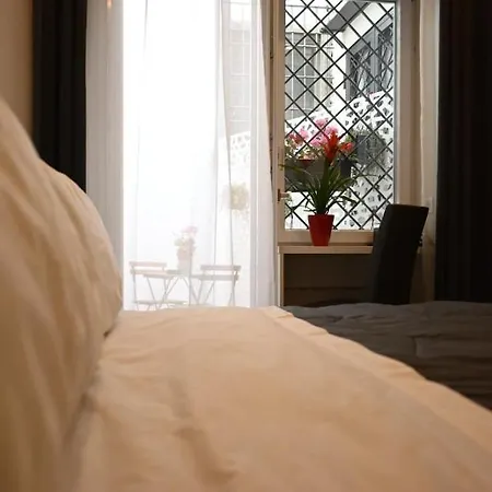 Palazzina Avallone Couette-café