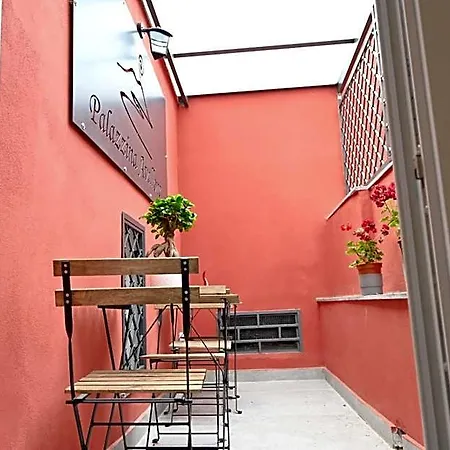 Palazzina Avallone Naples