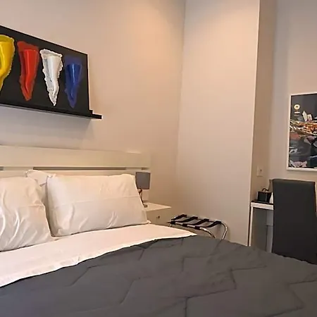 Palazzina Avallone Nocleg ze śniadaniem Neapol