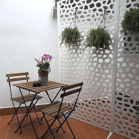 Palazzina Avallone 4* Неаполь