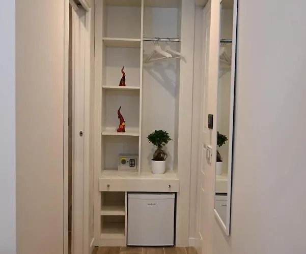 Palazzina Avallone Νάπολη